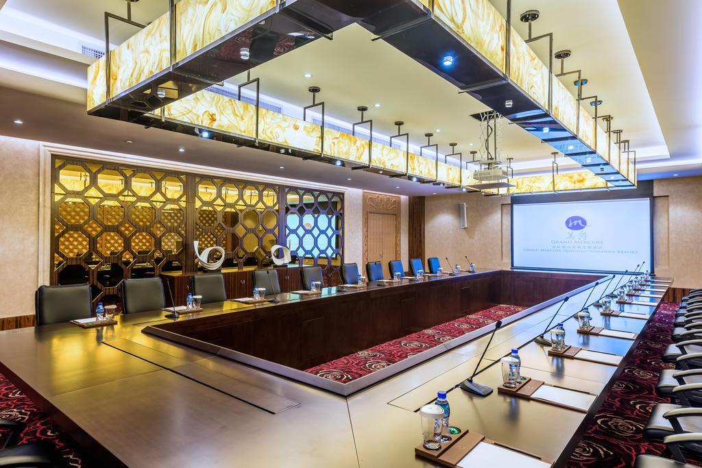 Grand Mercure Qingdao Qinglong Jimo Exterior foto